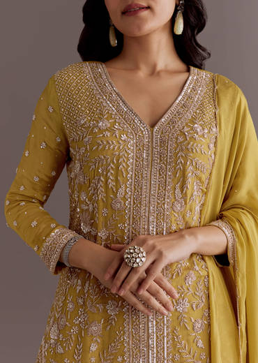 yellow-chinon-embroidered-kurta-palazzo-suit-with-dupatta-sg316032-4_d689288a-e5ff-42a0-b68b-daf319b9d2b1.jpg