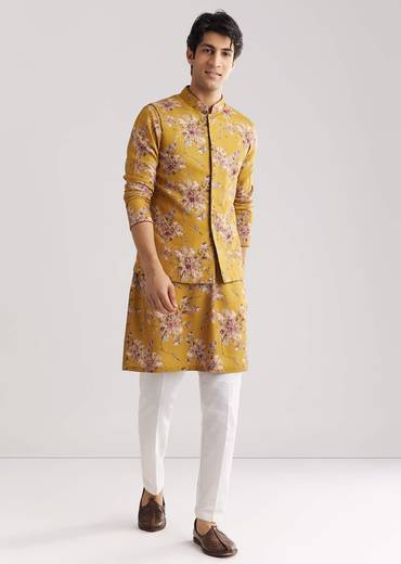 yellow-pashmina-jacket-kurta-set-with-stone-work-sg323528-1_a4aaa6a2-5afb-42e0-92ff-32925f62b83e.jpg