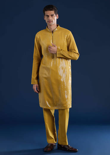 yellow-sequin-kurta-set-sg328519-1.jpg