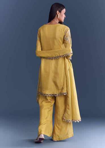 yellow-tissue-palazzo-suit-with-mirror-and-zari-work-embroidery-sg354157-1.jpg