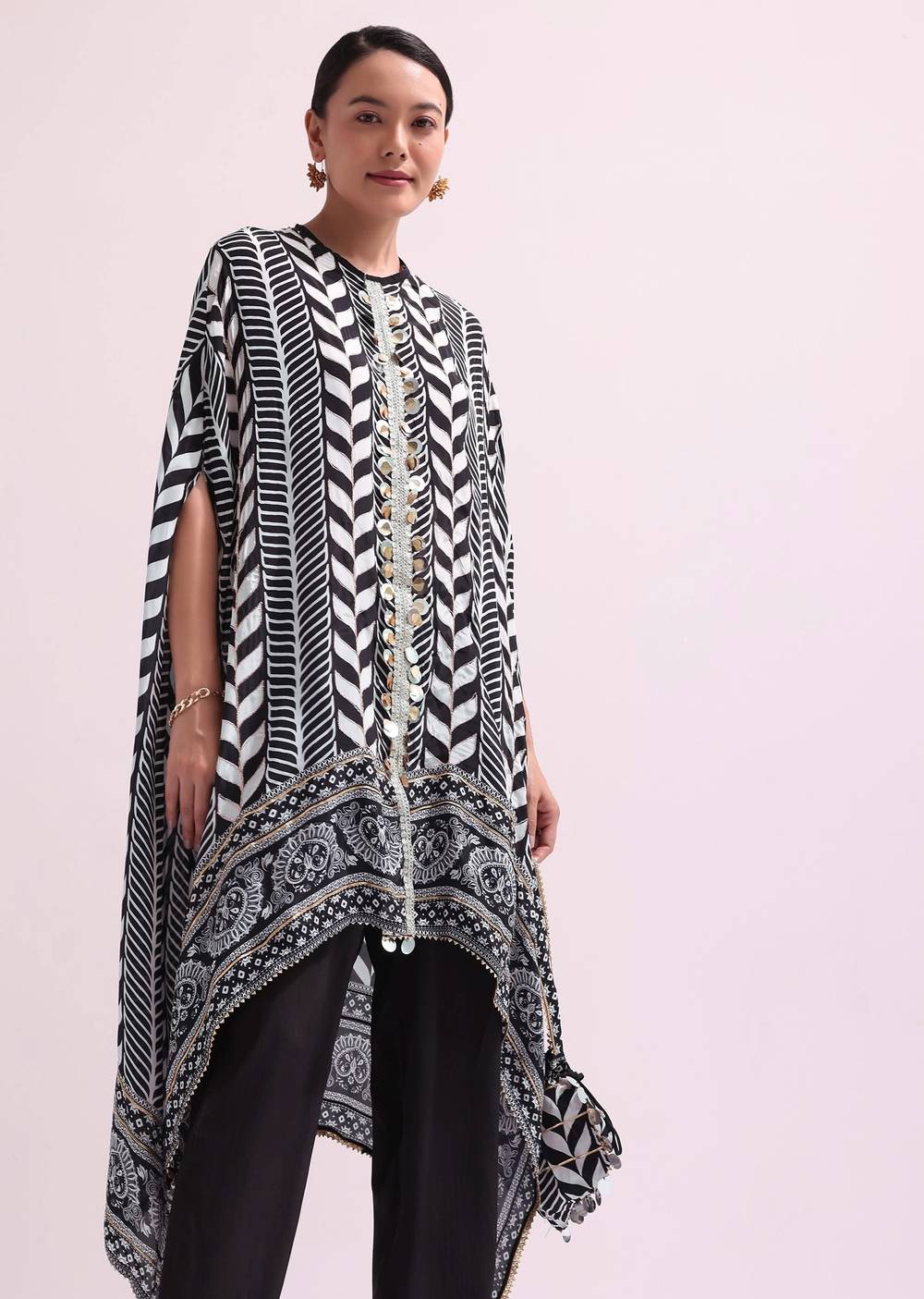 Boho Style Printed Black Kurta Pant Set With Matching Potali