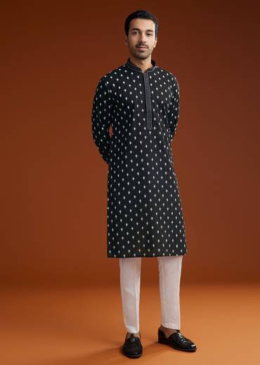 Black Chanderi Kurta Pant Set With Intricate Embroidery