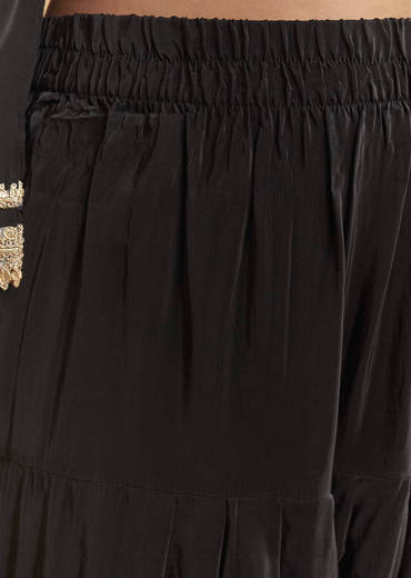 Black Crepe Kurta Set With Zardosi And Gota Work