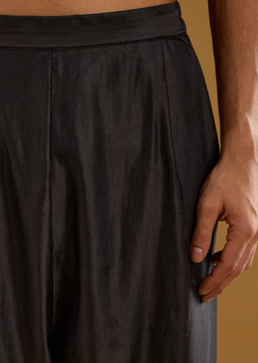 Black Jacquard Kurta Set For Men With Handwoven Work