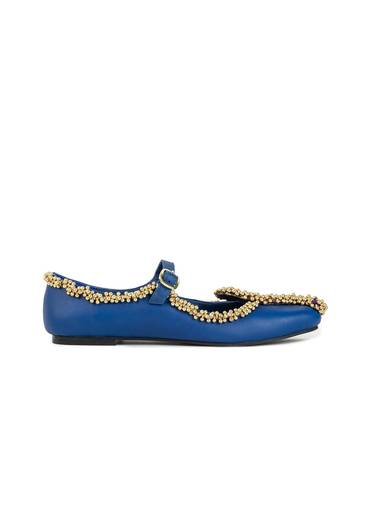 Blue Paisley Motif Faux Leather Embellished Juttis