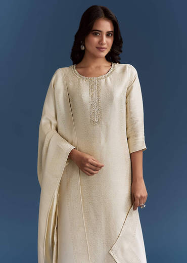 White Banarasi Tissue Kurta Set With Zardosi Neckline