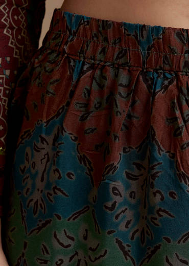 Dark Green Indie Print Muslin Kurta Set with Thread Work