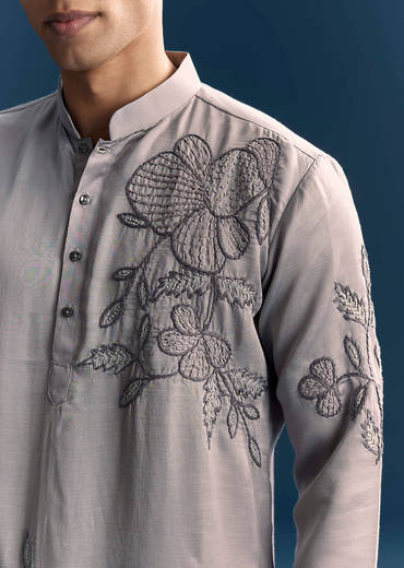 Grey Kurta Set For Men With Thread And French Knot Embroidery