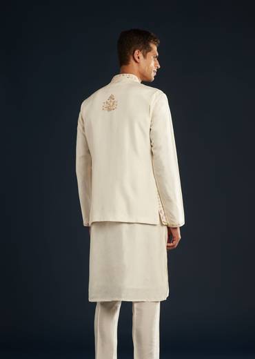 Ivory Banarasi Silk Jacket Kurta Set With Zardozi Work
