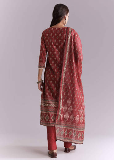 Maroon Silk Kurta Set With Indie Print