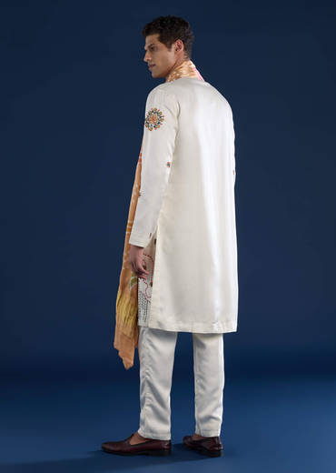 Off White Embroidered Mens Kurta Set with Bandhani Print Dupatta