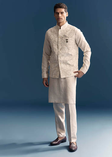 Off White Kurta Jacket Set For Men With Resham Work