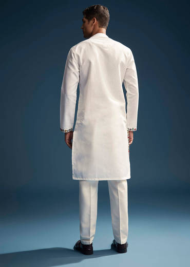 Off White Linen Kurta Set For Men With Resham Aari Embroidery