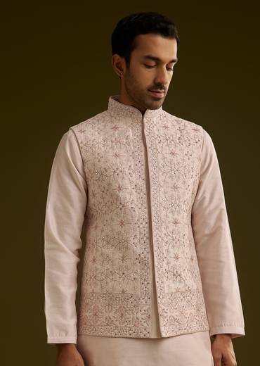 Peach Cotton Silk Kurta Set With Geometric Threadwork Jacket