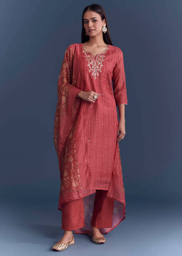 Pink Chanderi Kurta Set With Stripe Print And Gota Work