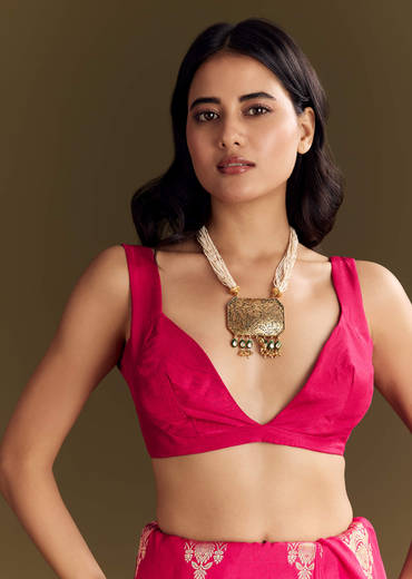 Pink Dola Silk Saree With Zari Border And All Over Booti