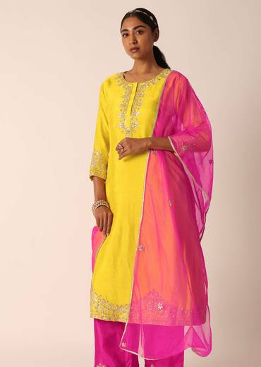 Yellow Embroidered Kurta Set With Organza Dupatta And Gota Patti Work