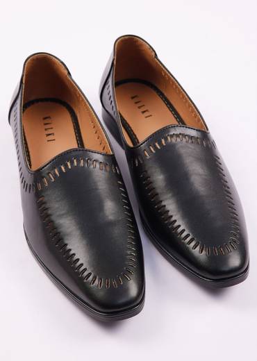 Black Ethnic Juttis For Men
