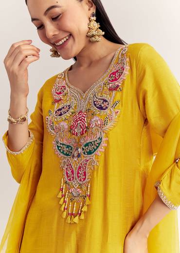 Yellow Dola Silk Kurta Dupatta Set With Zardosi And Thread Work