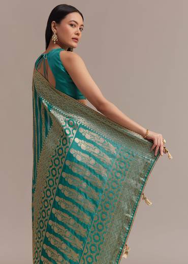 Turquoise Green Dola Silk Saree With Zari Weaving