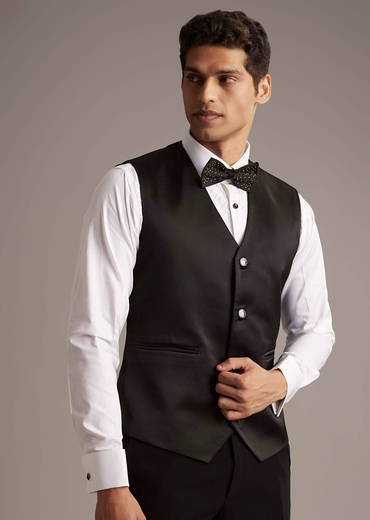 Wine Tuxedo For Men With Cutdana Embroidery