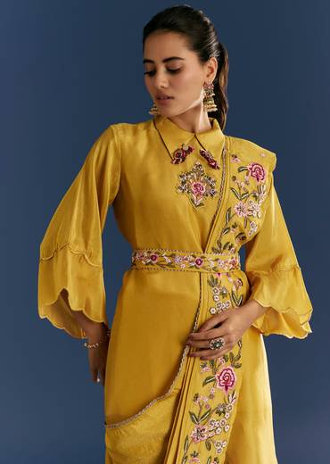 Yellow Resham Embroidered Kurta Dhoti Set With Draped Dupatta And Belt