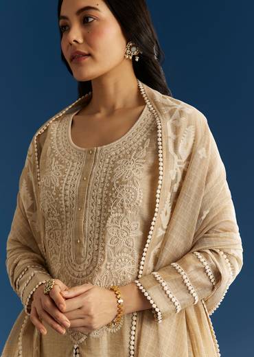 Beige Jamdani Kurta Set With Thread And Sequins Work