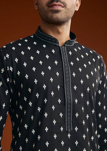 Black Chanderi Kurta Pant Set With Intricate Embroidery