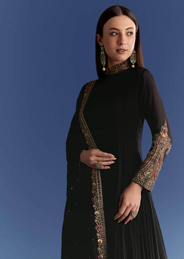Black Chinon Anarkali With Embroidered Collar And Zari Dupatta