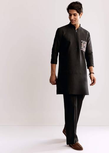 Black Linen Kurta Set With Embroidery