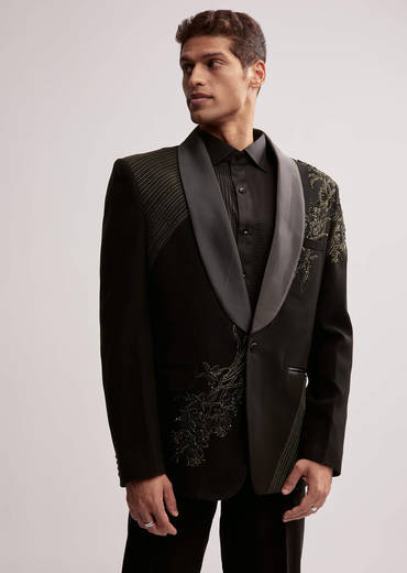 Black Tuxedo For Men With Resham Work
