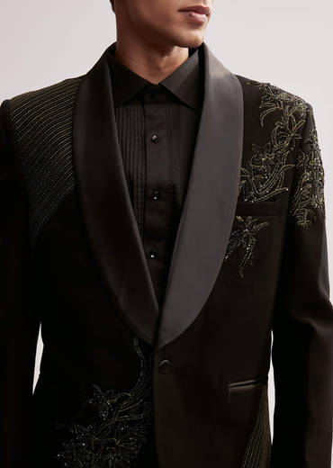 Black Tuxedo For Men With Resham Work