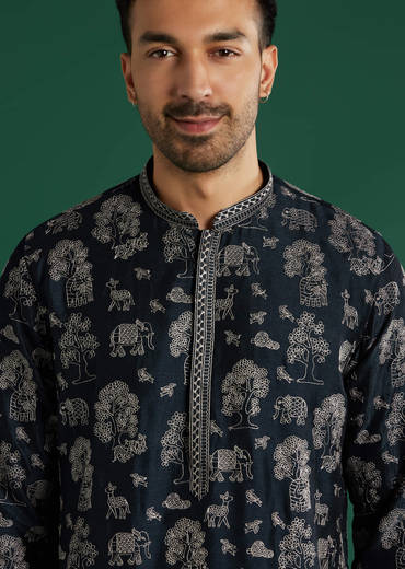 Blue Silk Kurta Set For Men With Animal Motif Thread Work