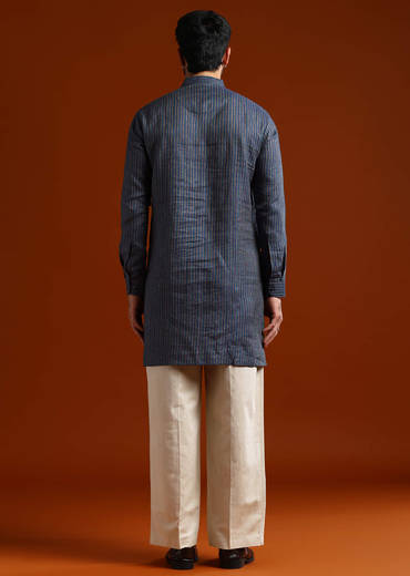 Blue Textured Kurta Set For Men With Resham Embroidery