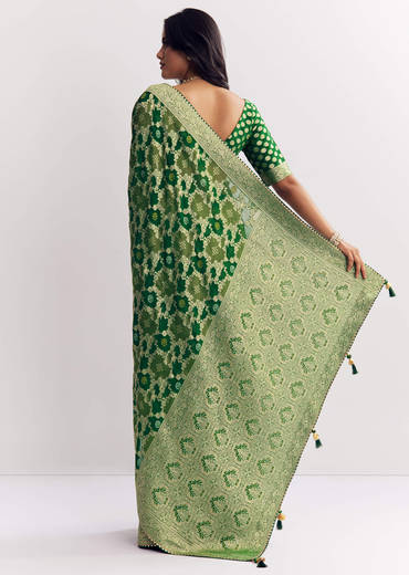 Bottle Green Shaded Dola Silk Saree With Zari Jaal Work