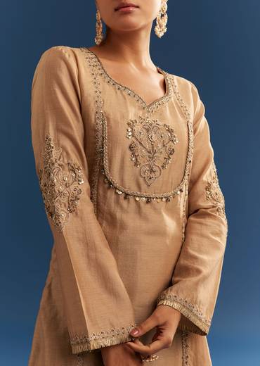Brown Chanderi Embroidered Kurta Set With Crepe Dhoti And Gotta Detailing