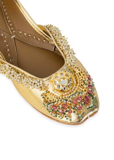 Gold Mirror Embellished Juttis