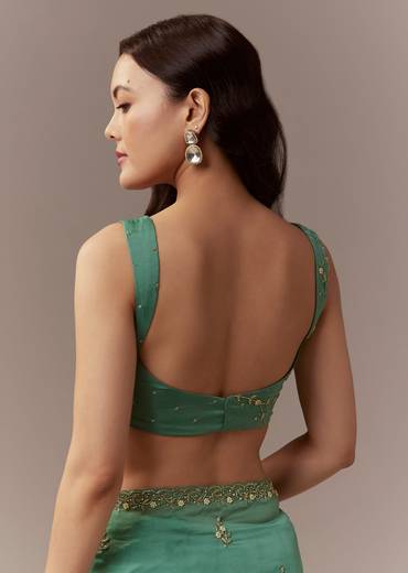 Green Kora Silk Saree With Cutdana Beads And Stone Embroidery