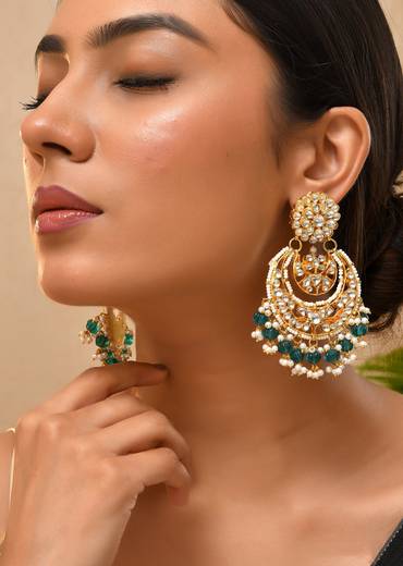 Green Kundan Floral Chandbalis