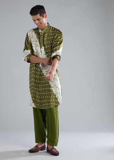 Green Kurta Set With Handmade Bandhani And Shibori Prints