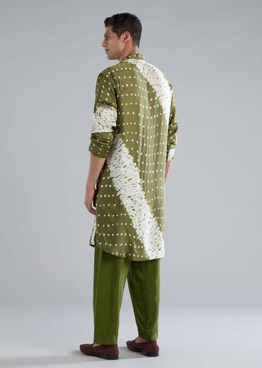 Green Kurta Set With Handmade Bandhani And Shibori Prints