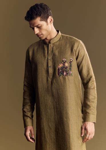 Green Linen Kurta Set With Hand Embroidered Detailing