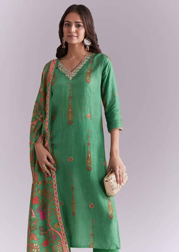 Green Silk Kurta Set With Indie Print And Gota Work