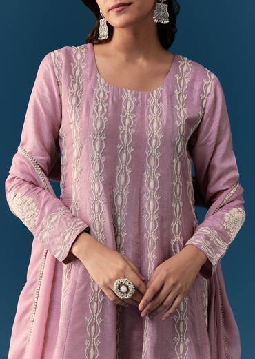 Lavender Pastel Pakistani Style Anarkali Suit With Thread Work