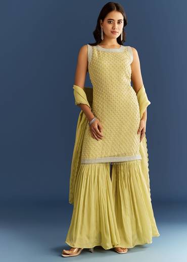 Light Lime Green Organza Kurta Set With Embroidered Scallop Hem Dupatta