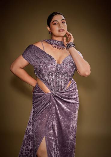 Mauve Off Shoulder Velvet Gown With Keyhole Detail And Embroidered Choker