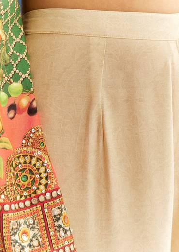 Multicolour Cotton Muslin Printed Kurta With A Line Cut And Printed Palazzo