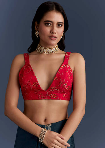 Navy Blue Jacquard Woven Saree With Intricate Zari Embroidery