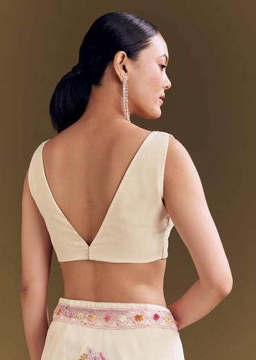 Off White Georgette Saree With Kashmiri Thread Buds