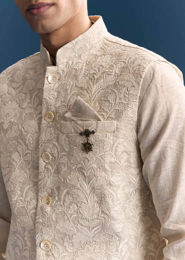 Off White Kurta Jacket Set For Men With Resham Work